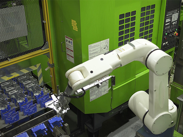 機械加工ロボット